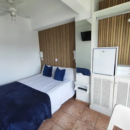 Hostal Lucy-2