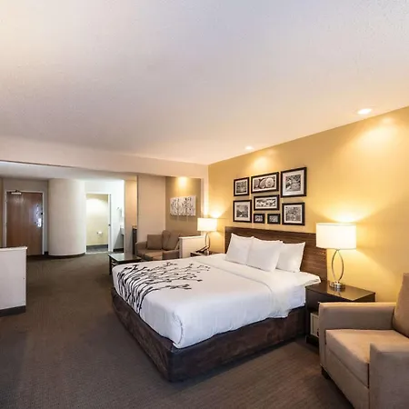 Sleep Inn & Suites Green Bay South-2