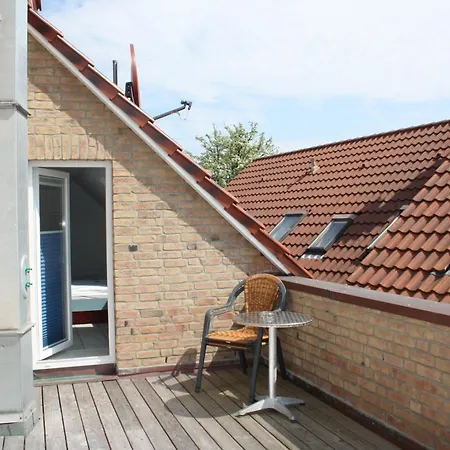Hotel Pension Am Hafen-2