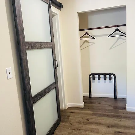 Bourbon Capital Inn-2