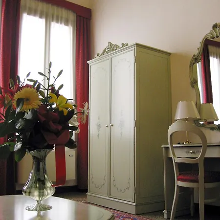 Guesthouse Ca' San Marcuola 1-3