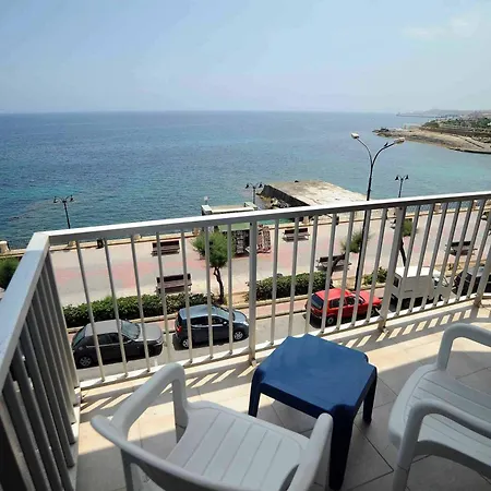 Sliema Chalet Hotel-3