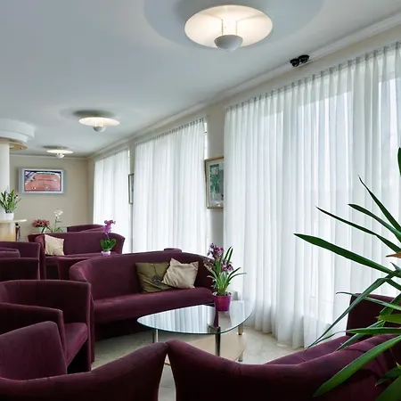 Jagello Business Hotel-3
