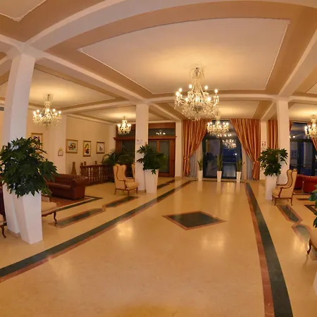 Grand Hotel Montesilvano-3