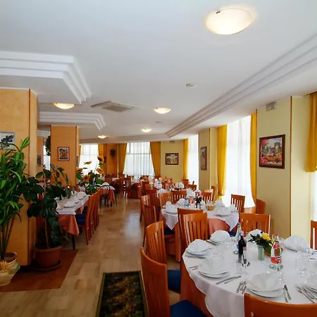 Grand Eurhotel-2