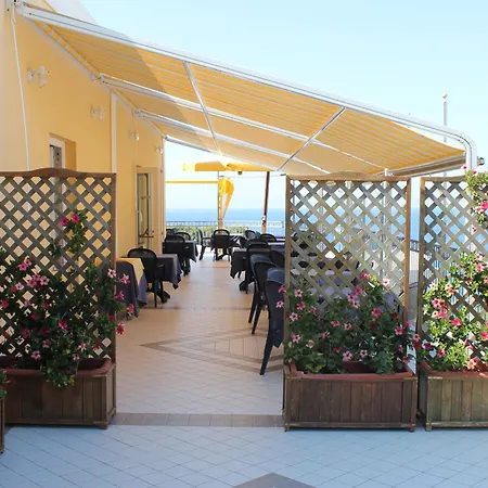 Hotel Villaggio Dei Pescatori-2