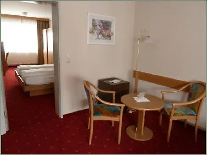Hotel Domino-2
