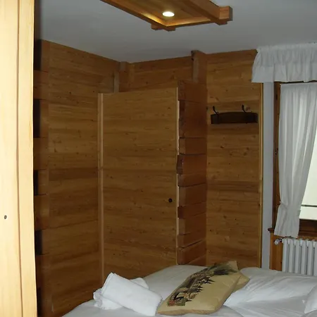 Hotel Capriolo-3