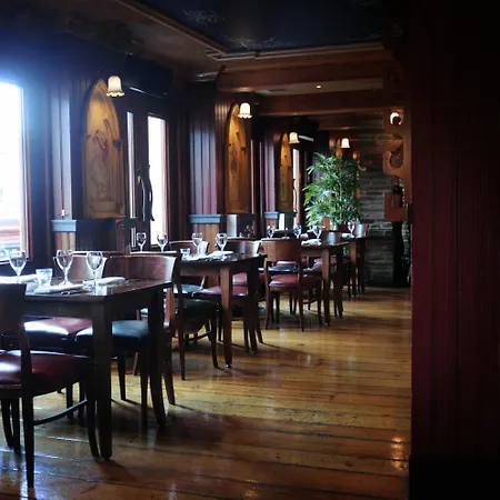 Benedicts Hotel-2