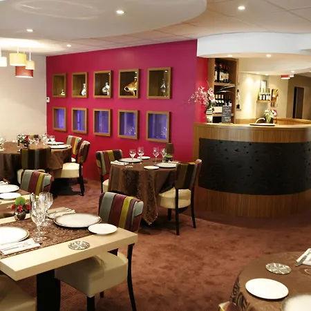 Hôtel Normandie Spa-3