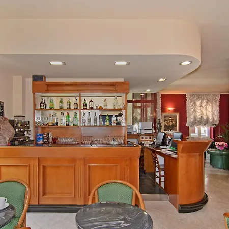 Hotel Regina-3
