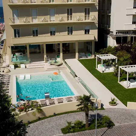 Hotel Beaurivage-2