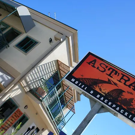 Astray Motel-3