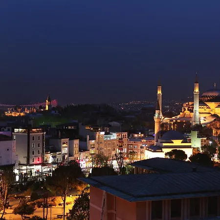 Deluxe Golden Horn Sultanahmet Hotel-3