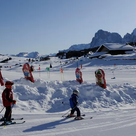 Dolomites Living Hotel Tirler-2