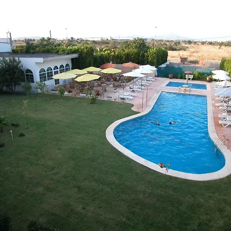 Hotel Crystal Park-3