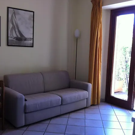 Residenza Turistico Alberghiera Corallo-3