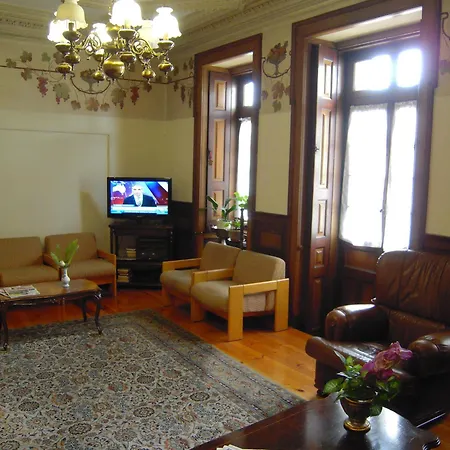 Guesthouse Lusa Atenas-2