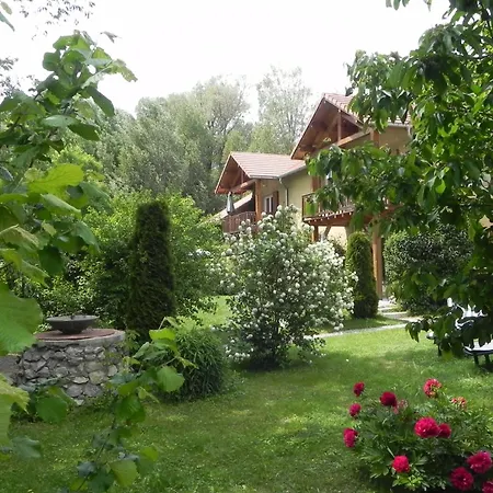 À la Petite Maison-2