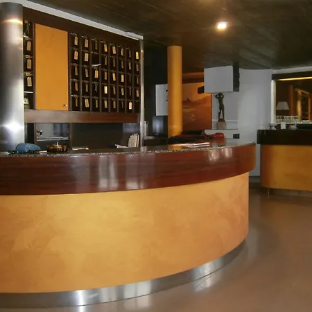 Hotel Corona-3