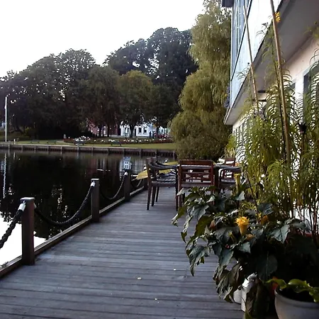 Restaurant und Hotel Zum Weissen Ross-2