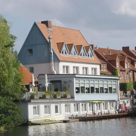 Restaurant und Hotel Zum Weissen Ross-3