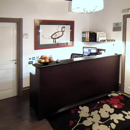 Relais Palazzo Taverna-2