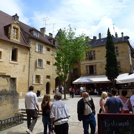 Le Porche de Sarlat-2