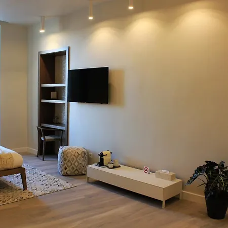 Les Suites Massena-2