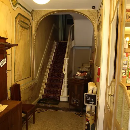 B&B Bon-Bon 'nuit'-2