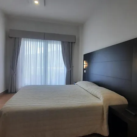 Moresco Park Hotel-3