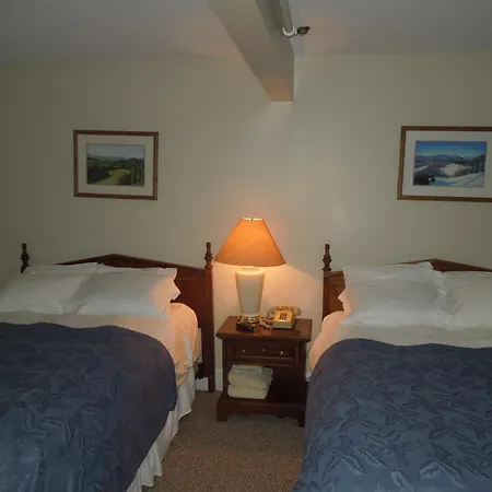 Eastern Slope Inn Resort-3
