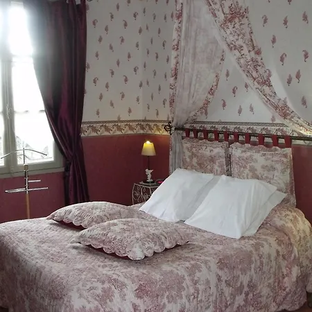 Relais Saint Louis, Logis-2