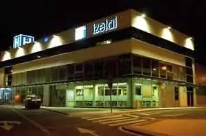 Hotel Izelai-3