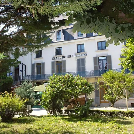 Logis Grand Hôtel Des Bains-3