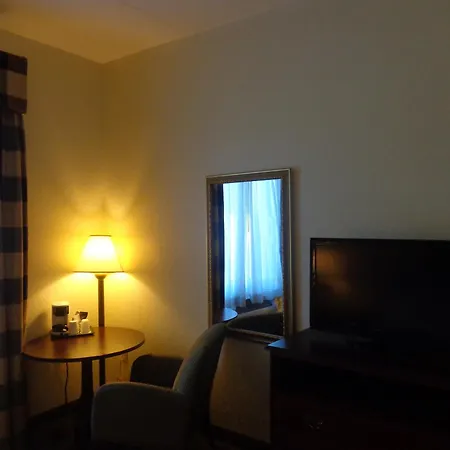 Ruskin Inn Tampa-Sun City Center-3