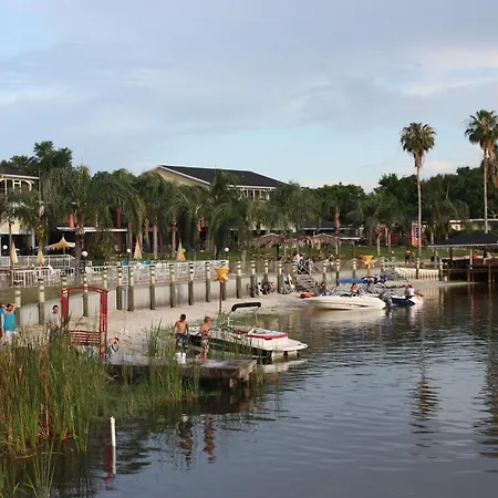 Lake Roy Beach Inn - Winter Haven-3