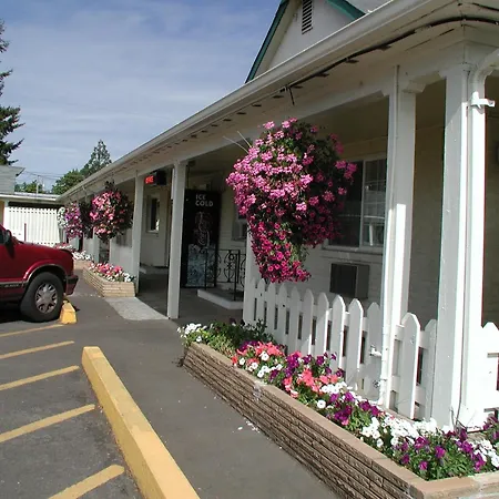 Valley Inn - Lebanon Oregon-2