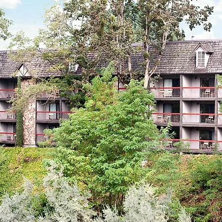 Riverside Inn-2
