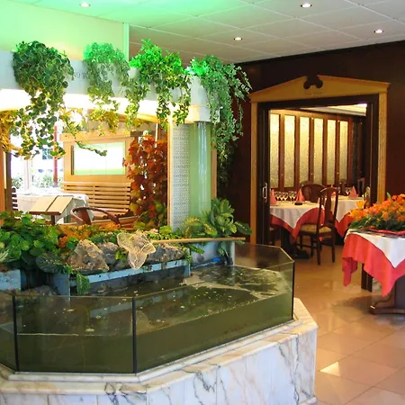 Hotel Isabel-3