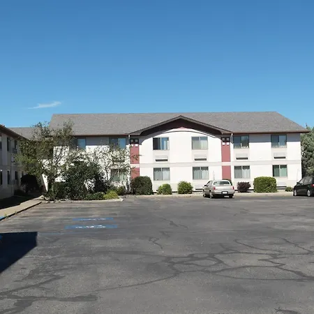 Super 8 By Wyndham Bemidji Mn-3
