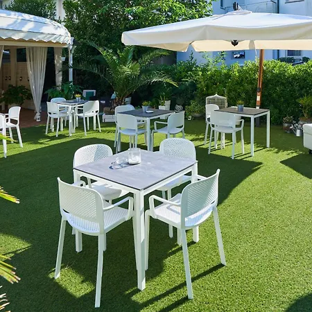 Hotel Bruna B&B-3