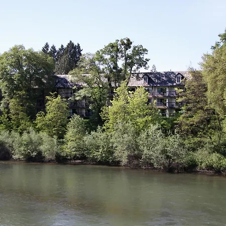Riverside Inn-3
