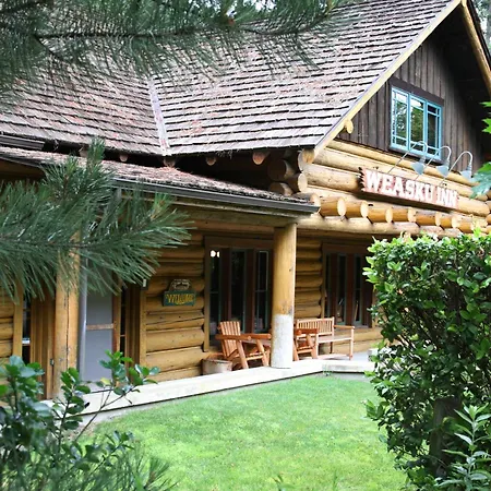 Weasku Inn-2
