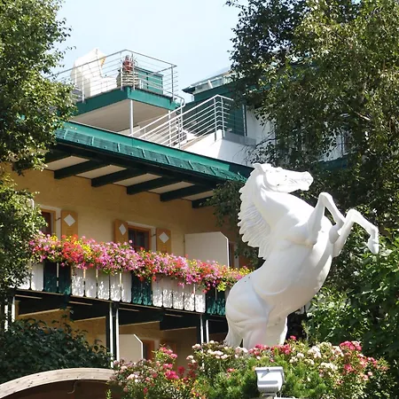 Hotel Cavallino Bianco - Weisses Roessl-2