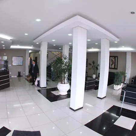 Hotel Mirage-2