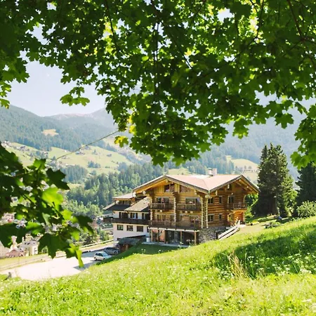 Boutique Hotel Pradell-2