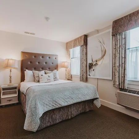 Moffat Inn-3