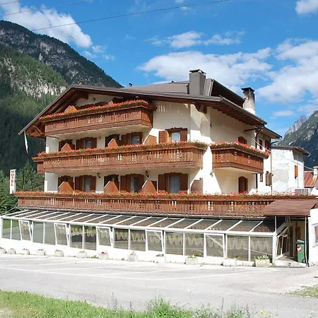 Albergo Ristorante Cacciatori-3