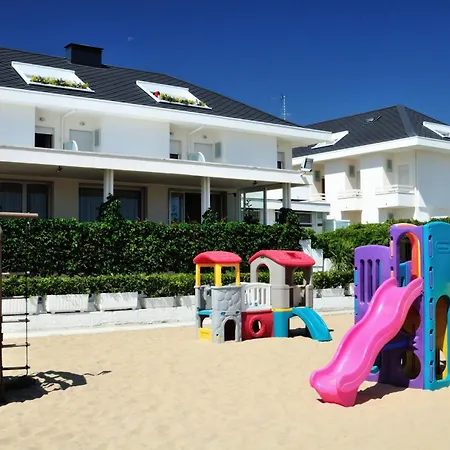 Albergo Punta De L'Est-2